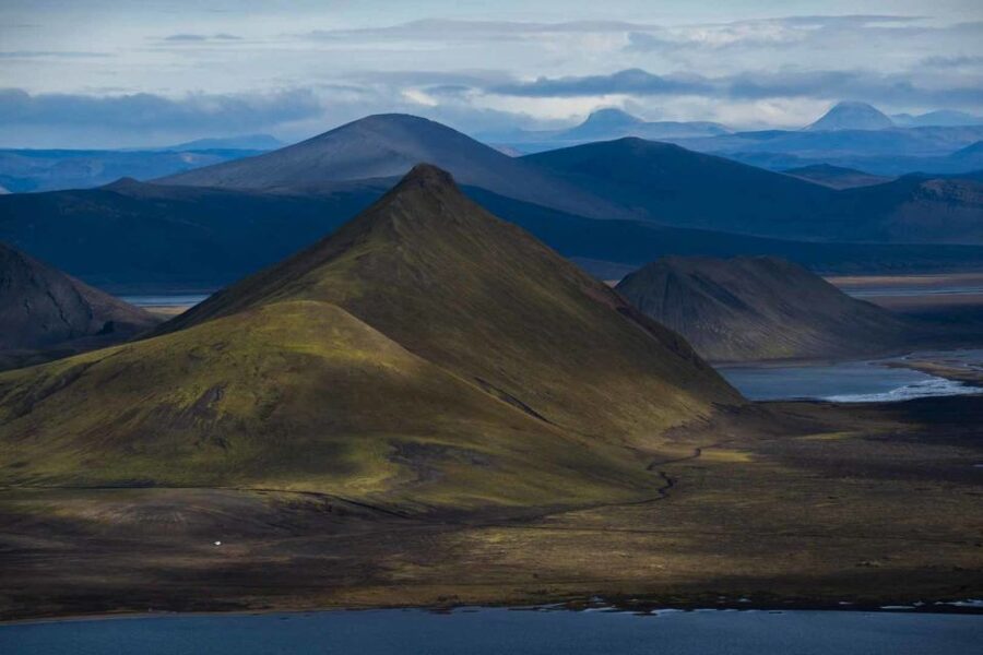 From Reykjavik: Landmannalaugar Day Tour by Luxury Jeep - Who this Landmannalaugar luxury jeep day tour is best for