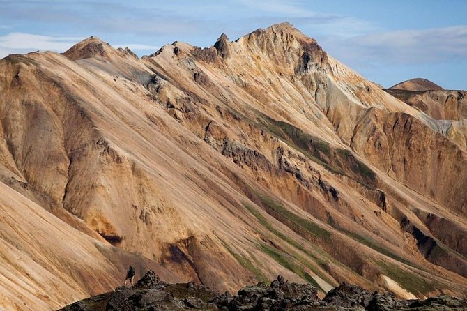 From Reykjavík: Landmannalaugar Hiking Day Tour - How the guided hike moves through lava, canyons, and viewpoints