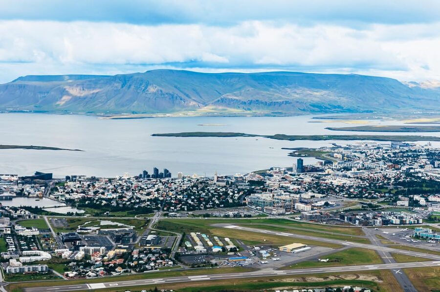 From Reykjavik: New Volcanic Area Helicopter Tour - Is it really worth $577? Value check for a 40 minute flight