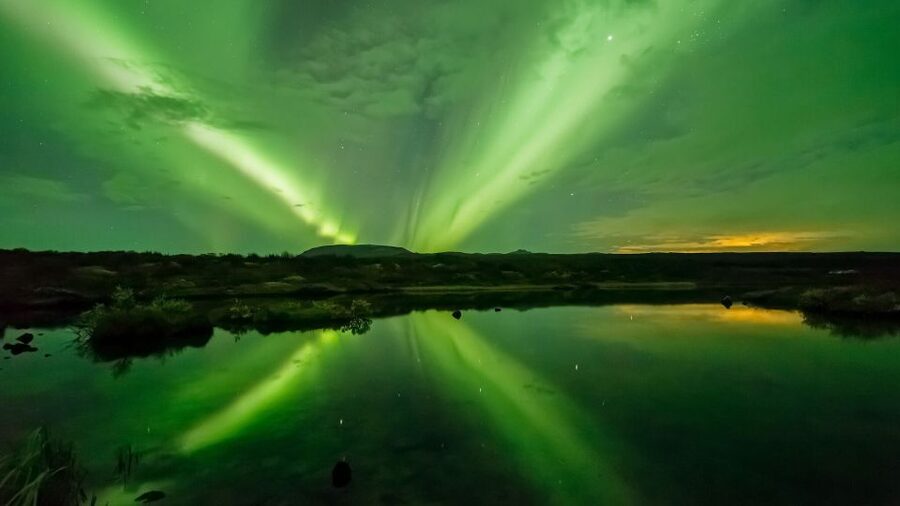 From Reykjavik: Northern Lights Boat Cruise - Leaving Geirsgata 11: why the start matters