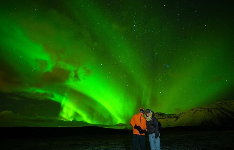From Reykjavík: Northern Lights Super Jeep Tour - The guide’s aurora hunt: what you are really paying for