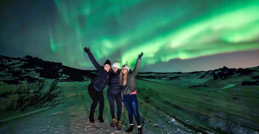 From Reykjavík: Northern Lights Super Jeep Tour - Getting started in Reykjavík: timing, pickup points, and what that first hour is like