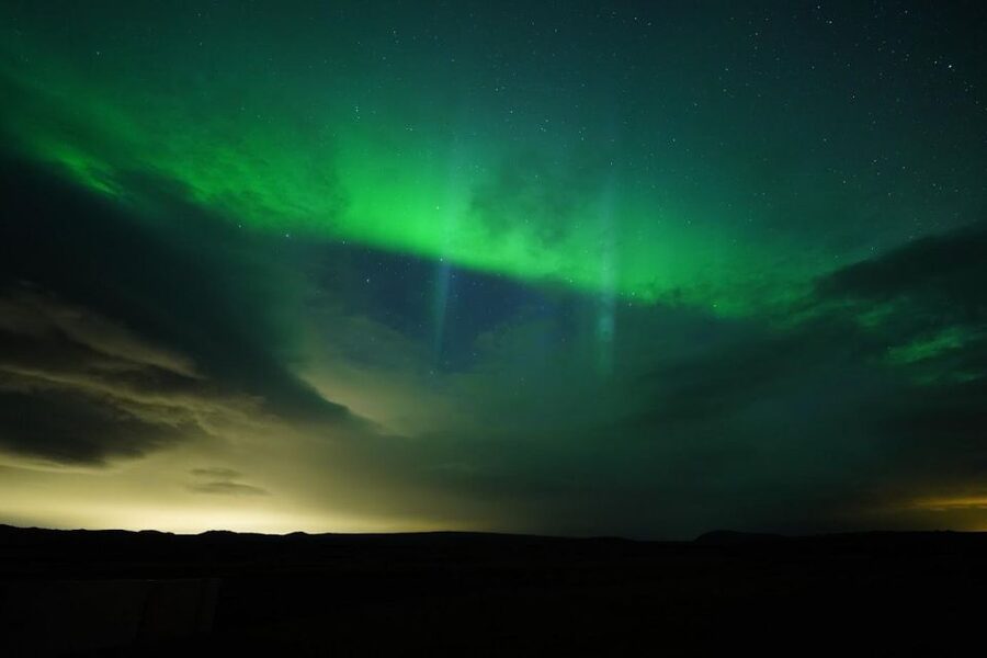 From Reykjavik: Northern Lights Tour with Hot Cocoa & Photos - How a 4-Hour Aurora Hunt Fits Your Reykjavik Nights