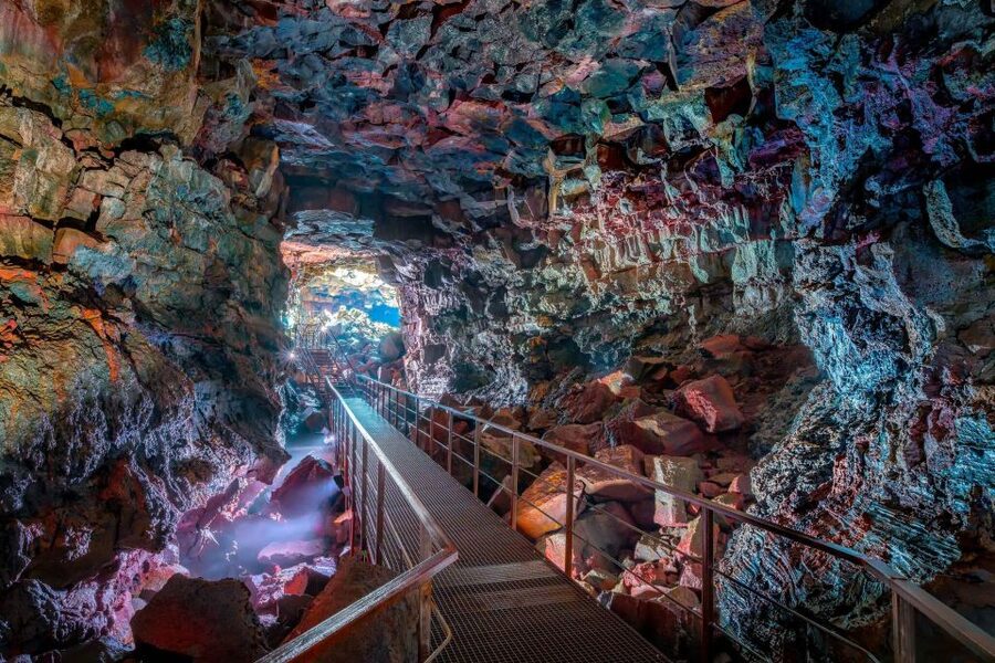 From Reykjavik: Raufarhólshellir Lava Tunnel by Bus - Why This Lava Tube Shows Up in Noah and How That Affects Your Experience