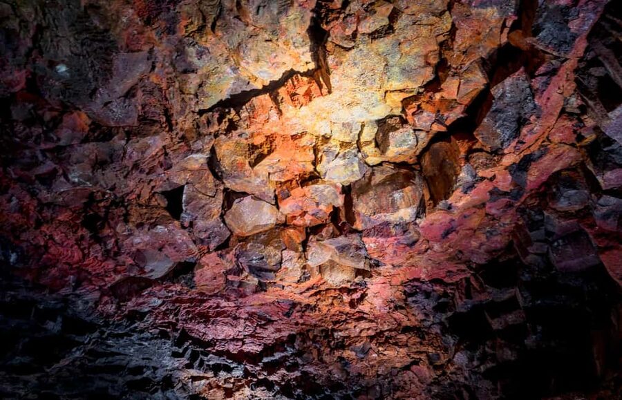 From Reykjavik: Raufarhólshellir Lava Tunnel Tour - Key things I’d watch for