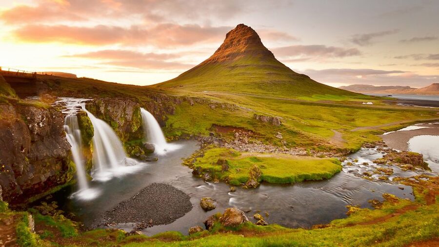 From Reykjavik: Snaefellsnes - Small Group, Lunch Included - Djúpalónssandur and the Stones of Trial, plus the winter reality check