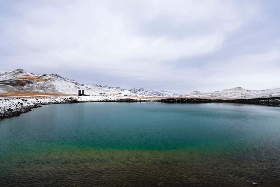 From Reykjavik: Volcanic Peninsula & Grindavik Minibus Tour - Key highlights you should care about