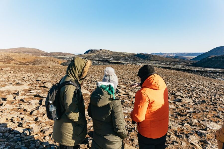 From Reykjavík: Volcanoes and Blue Lagoon Day Trip - The main hike to the Litli Hrutur eruption area, what makes it worth 9 hours