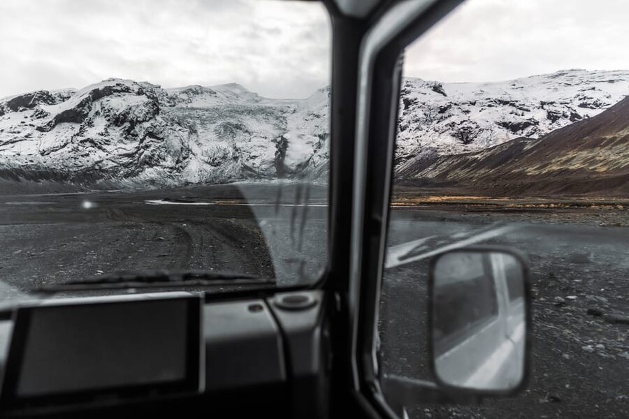 From Rvk: Private Day-Tour to Thorsmork with Mountain Hike - Off-road stops, short walks, and why your guide keeps adjusting the plan