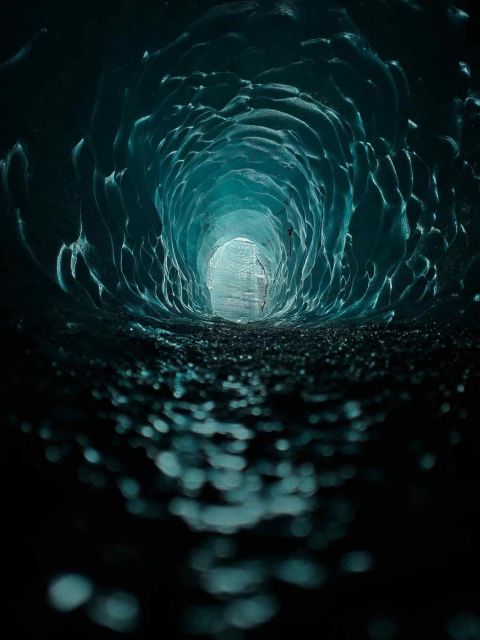 From Vik: Myrdalsjokull glacier and Katla Ice Cave Tour - From Vík to the Glacier, Fast and Off-Road