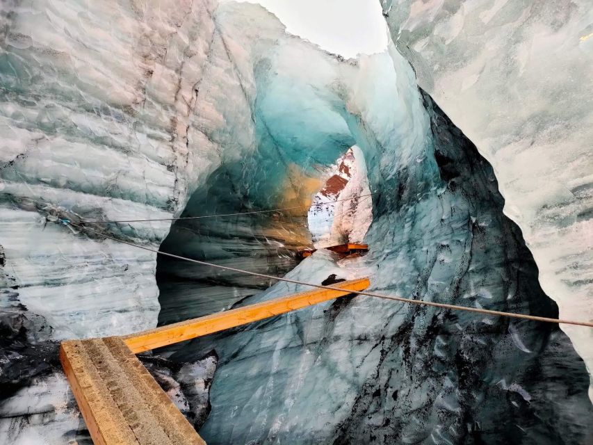 From Vik: Myrdalsjokull glacier and Katla Ice Cave Tour - Super Jeep Expedition: Why the Transport Is Part of the Magic