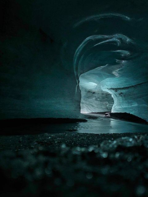 From Vik: Myrdalsjokull glacier and Katla Ice Cave Tour - The Mýrdalsjökull Glacier Hike, Where Cold Becomes Character
