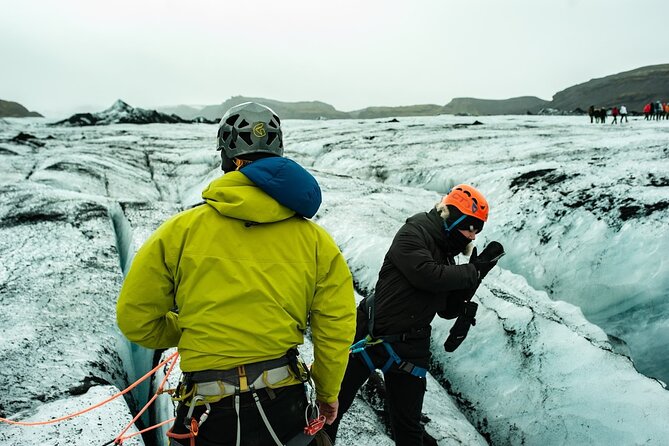 Glacier Hike at Solheimajokull in Small Group (6 pers max) - Exploring Sólheimajökull for about two hours