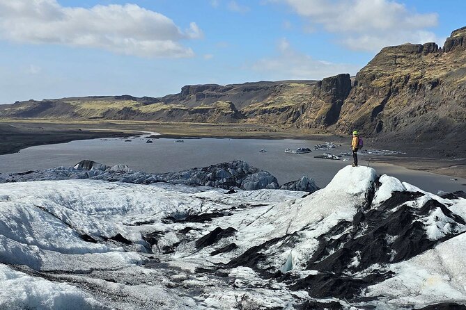 Glacier Hike Experience on Sólheimajökull - Meet on location - Should You Book the Sólheimajökull Glacier Hike?