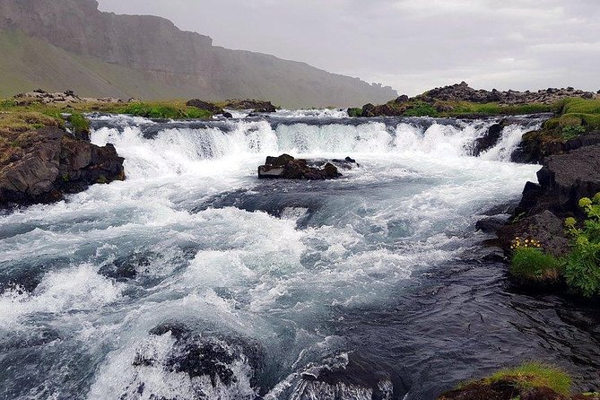 Glacier Lagoon & South Coast. Private Day Tour - Diamond Beach: where lagoon ice meets black sand