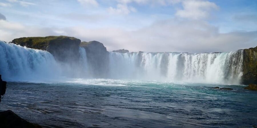 Godafoss Express Classy Round Trip Multiple Drop Off Choice - Why Goðafoss feels special on this kind of schedule
