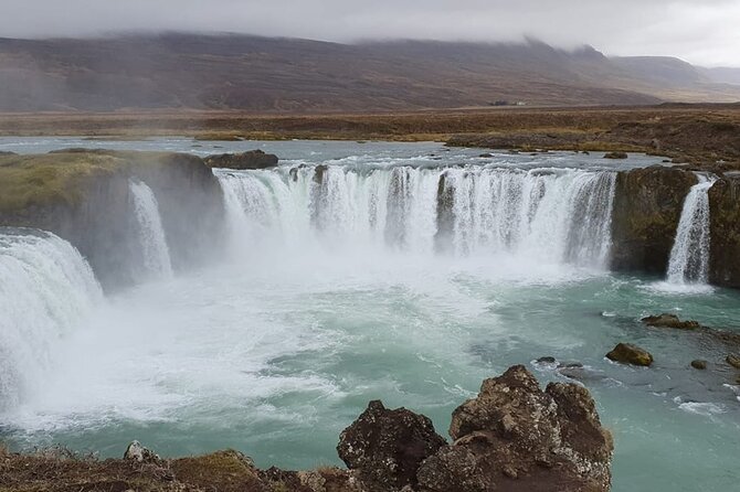 Godafoss Express Classy Round Trip with Multiple Drop Off Choice - Price, timing, and what the 2 to 3 hour window really buys you
