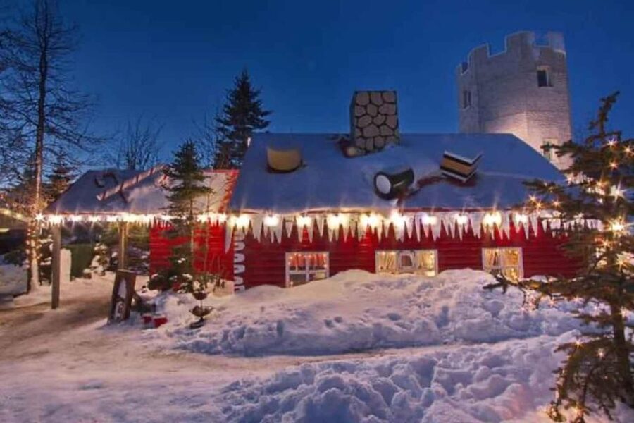 Goðafoss Waterfall, Santa Claus House and Forest Lagoon - Santa Claus House in Akureyri: Christmas spirit, Iceland-style