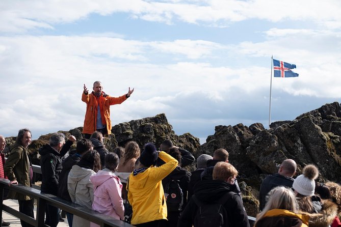 Golden Circle and Kerid Crater Afternoon Tour from Reykjavik - Kerið Crater at 10:30 Only: A Short, Volcanic Finale