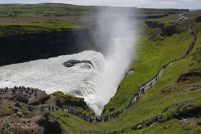 Golden Circle and Kerid Volcanic Crater Small-Group Day Tour - What to bring: the small details that save your day