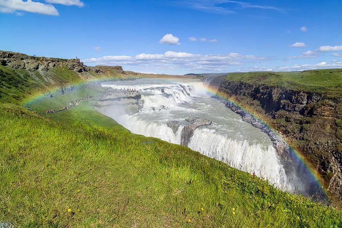 Golden Circle, Bruarfoss & Kerid Crater by Minibus from Reykjavik - Troll.is stop: a quick warm-up before the geology
