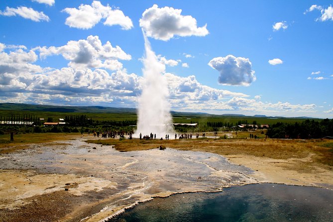 Golden Circle Day Trip with Fridheimar Greenhouse visit from Reykjavik - Reykjavik pickup and how to plan your morning