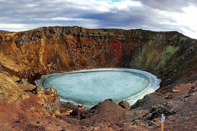Golden Circle, Kerid Crater & Geothermal Lagoon -Small Group Tour - The Quick Stop at Laugarvatn, With Geothermal Bread in the Ground