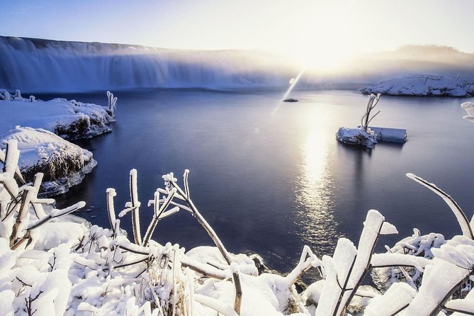 Golden Circle & Kerið Day Tour by Minibus from Reykjavik - The Minibus Comfort, Wi‑Fi, and Seat Reality