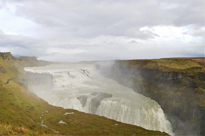 Golden Circle Private Day Tour - up to 9 passengers - Golden Circle, but with breathing room and a real guide