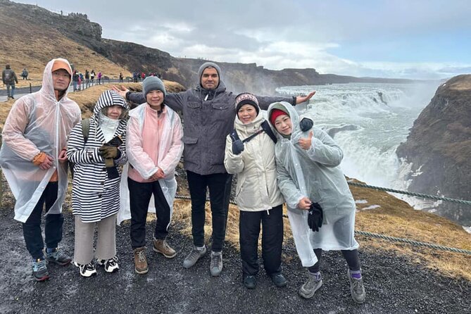 Golden Circle : Private Guided Day Tour + Blue Lagoon(Optional) - Food breaks and the private pace advantage