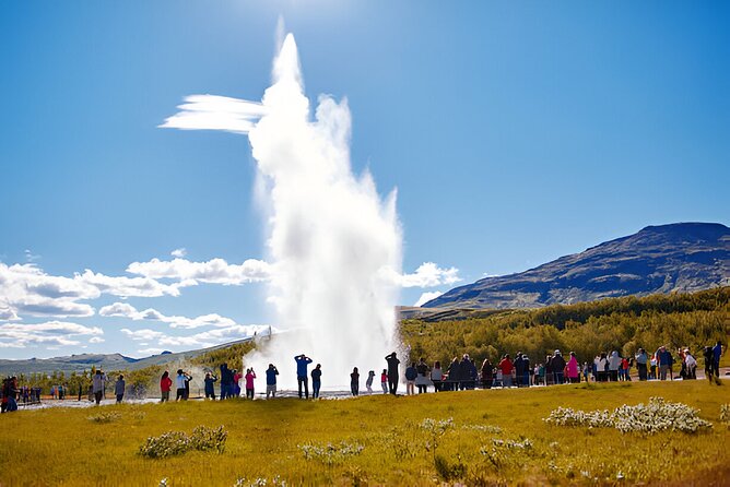 Golden Circle Private Tour with Kerid Crater from Reykjavik - Price and value when you split a private day