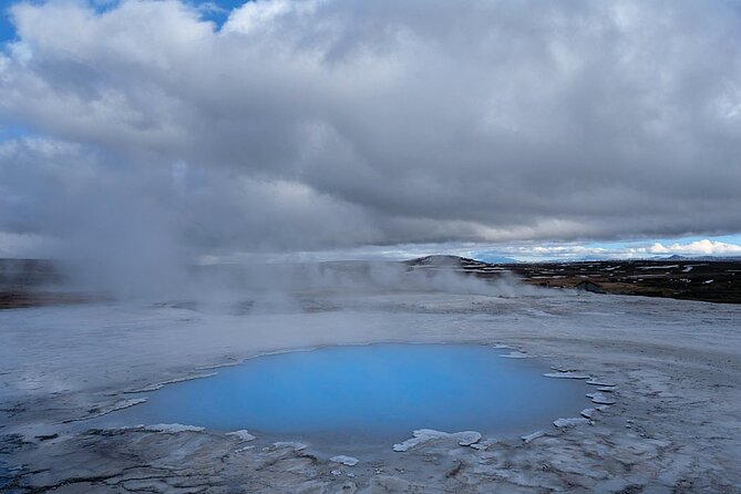 Golden Circle Super Jeep Adventure with Snowmobiling on Glacier - Stop 4: Langjökull glacier base camp and snowmobile prep