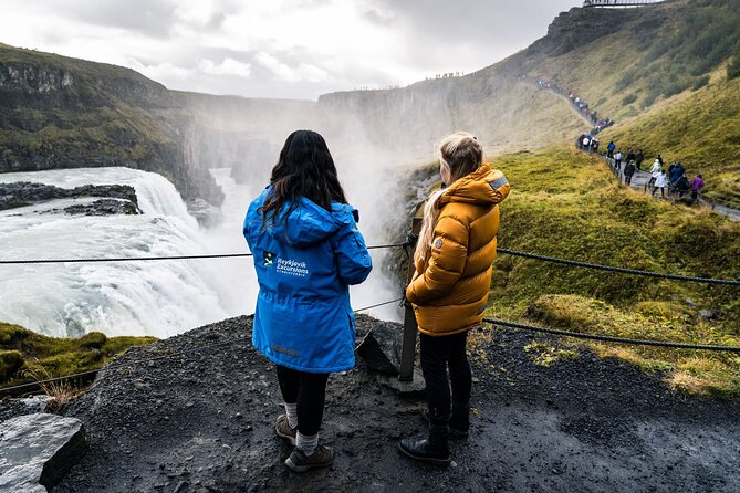 Golden Circle Tour with Laugarás Lagoon Admission - Þingvellir National Park: the two-continents walk and the UNESCO setting