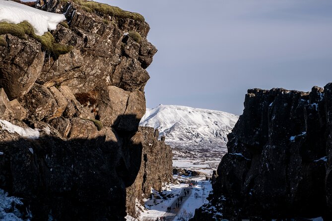Golden Circle with Kerid Crater & Local Farm Visit in Small Group - Stop 1: Þingvellir National Park, Where Iceland’s Story Turns Geological