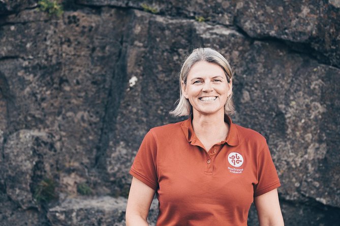 Golden Circle with Kerid Volcanic Crater Day Tour from Reykjavik - Þingvellir National Park: where two continents meet and Iceland gets political