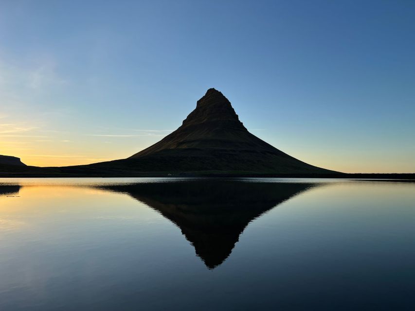 Grundarfjörður: Midnight Sun Kayaking Adventure - Paddling Toward Seal Skerry in Iceland’s Long Light