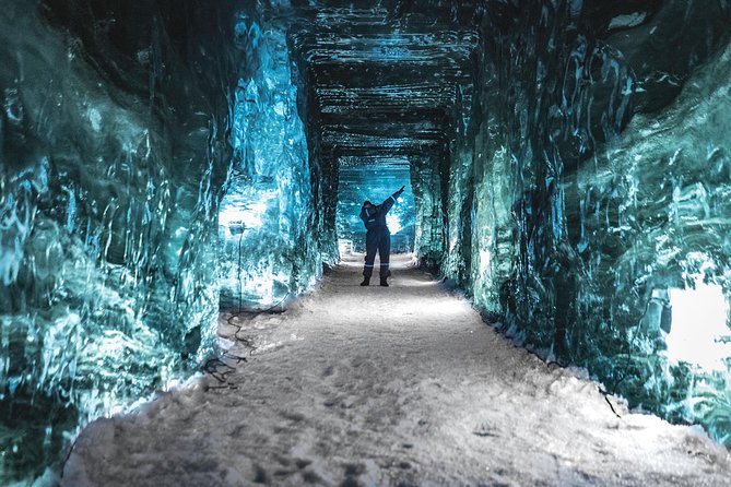 Ice Cave and Snowmobile Tour from Gullfoss - Snowmobile on Langjokull: what that one-hour ride really means