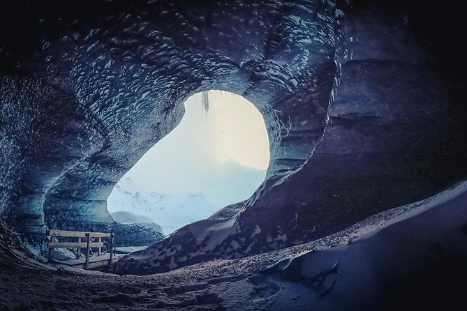 Ice Cave at Katla Volcano - Stop 1 at Katla: the short hike, the climb, and the ice-cave entrance