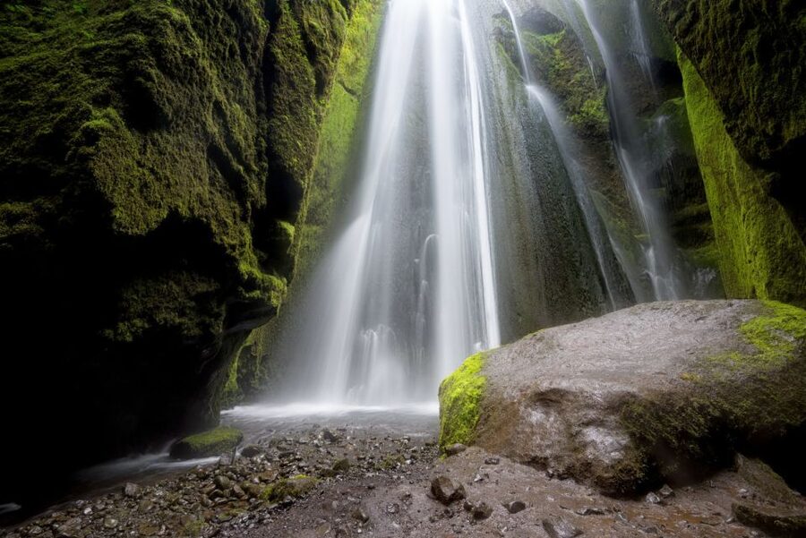 Iceland: 3-Day Golden Circle, South Coast, & Glacier Tour - Waterfall Day: Seljalandsfoss, Gljúfrabúi, Skógafoss, and Timing
