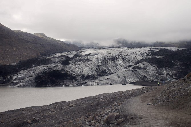 Iceland's south coast G spots - Skógafoss: one of Iceland’s great waterfalls and a geography lesson