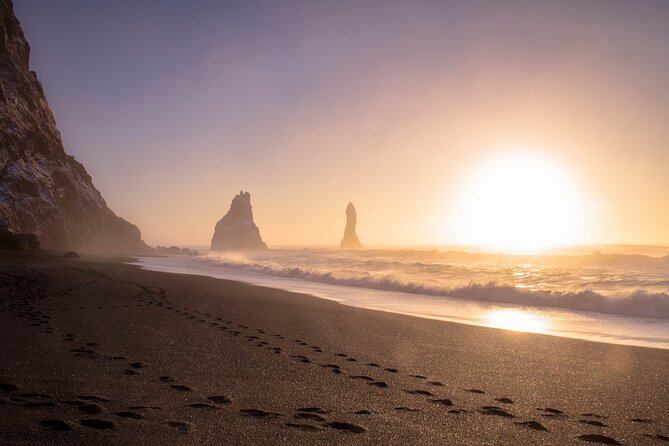 Iceland South Coast Tour with Pickup - Seljalandsfoss: the waterfall where you can go behind the curtain