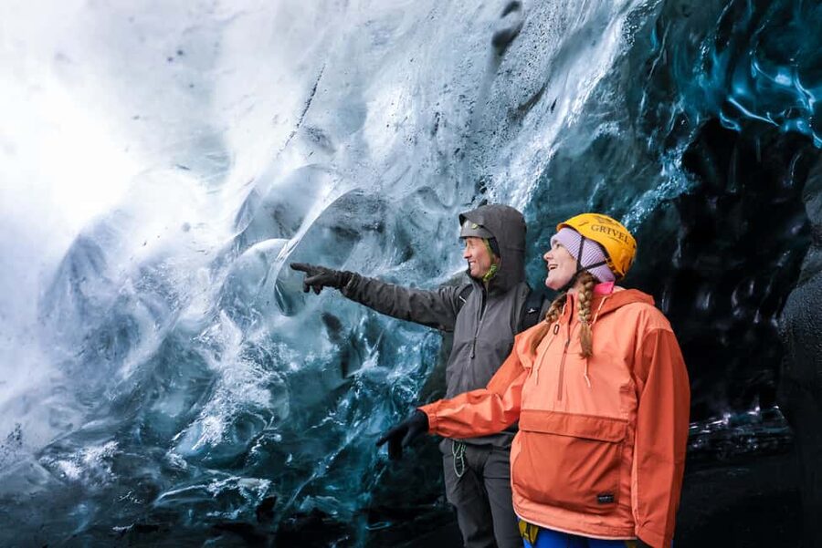 Iceland: Vatnajokull Glacier Hike and Ice Cave Tour - The blue ice cave experience: how to get the most out of your camera time