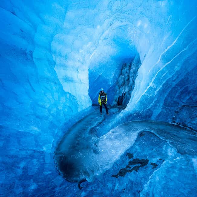 Iceland: Vatnajokull Glacier Hike and Ice Cave Tour - The itinerary, stop by stop, and how long each part really takes