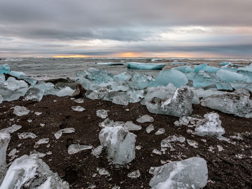 Jökulsárlón Floating Glacier & Diamond Beach Day Tour - Why Jokulsárlón and Diamond Beach belong on your Iceland list