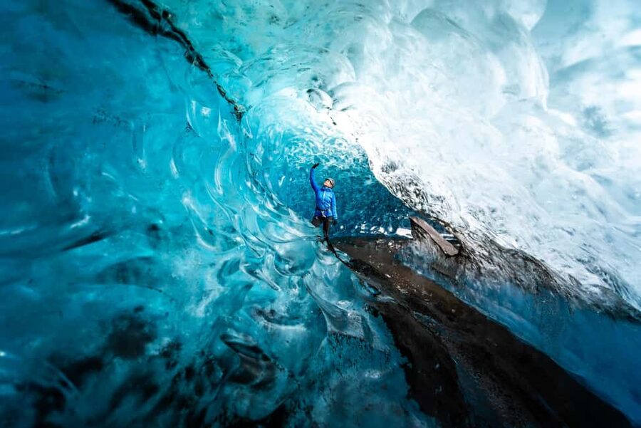 Jökulsárlón: Glacier Hike to a Remote Ice Cave - The long glacier walk, why you’ll feel the effort (and the payoff)
