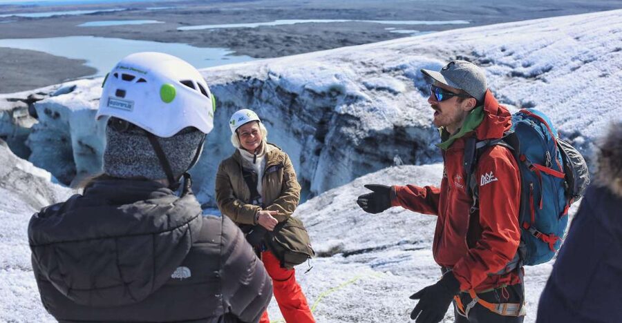 Jökulsárlón: Vatnajökull Glacier Guided Hiking Tour - Quick hits before your boots hit the ice