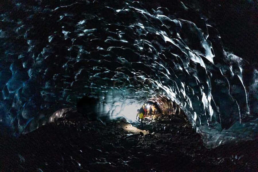 Katla Ice Cave Extended Guided Tour with Super Jeep - Who this tour suits best