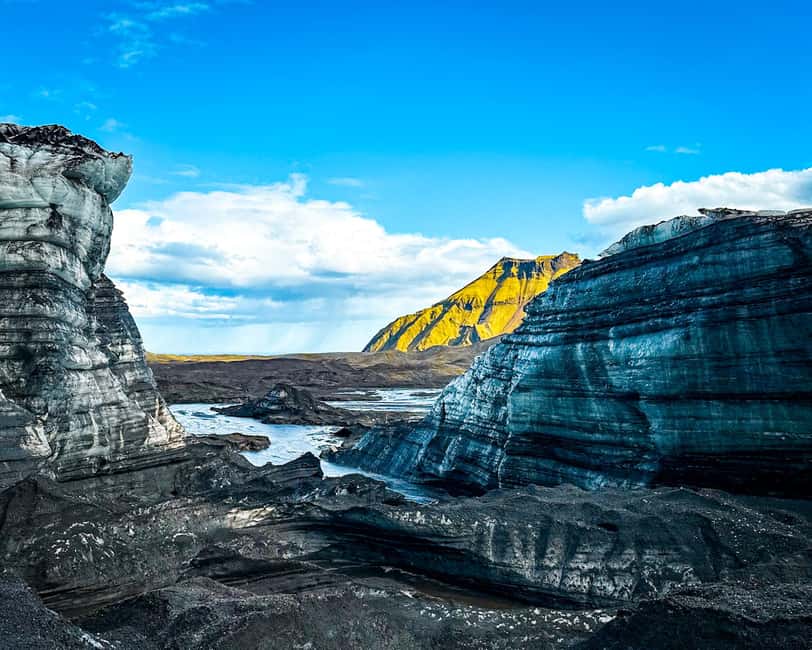 Katla Ice Cave Extended Guided Tour with Super Jeep - Getting there by Super Jeep: part transport, part adventure