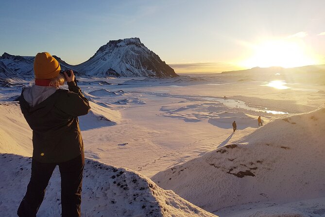Katla Volcano Ice Cave - Super Jeep Tour from Vik - Guide matters: what you can learn and how the day feels
