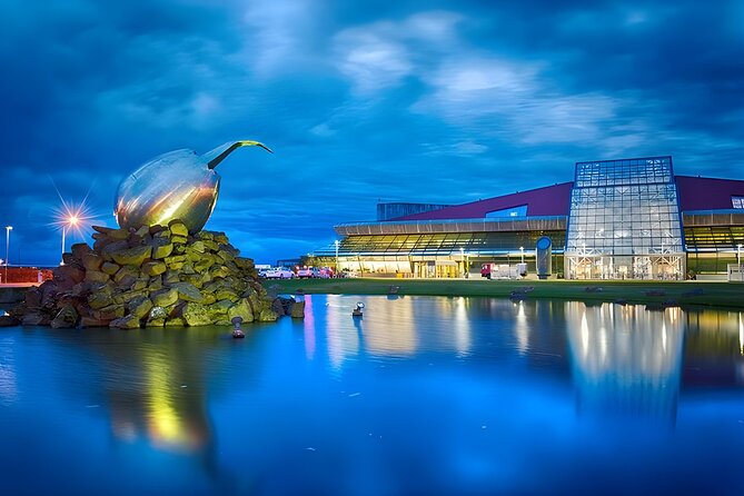 Keflavik Airport Private Transfer To/or from Blue Lagoon - Who this transfer suits best